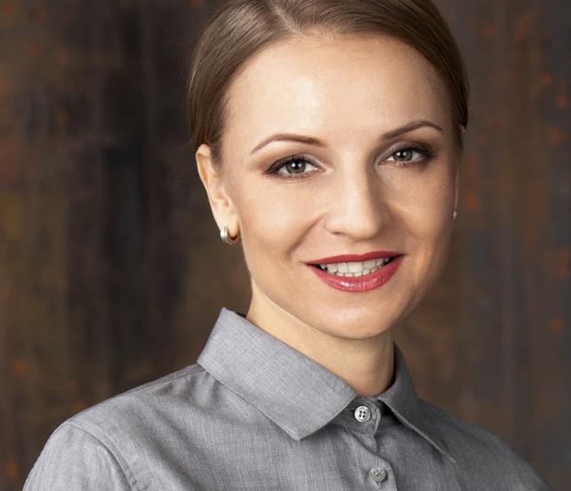 RUSSIA TELEVISION AND RADIO: ADAPTING TO NEW MODELS 