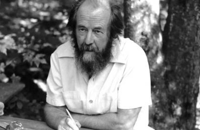 SOLZHENITSYN: A BOOK THAT SHOOK THE WORLD