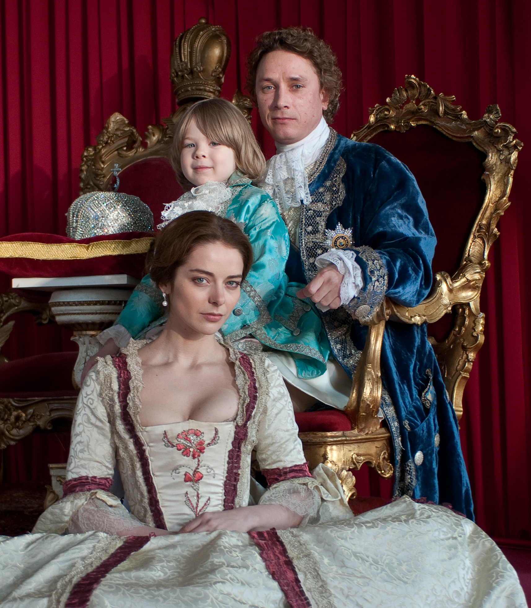 EKATERINA WINS OVER HUNGARAN TV AUDIENCE