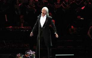 DMITRY HVOROSTOVSKY: CONCERT ON THE STAGE OF MOSCOW CONSERVATORY'S GRAND HALL
